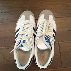 Adidas Sambas